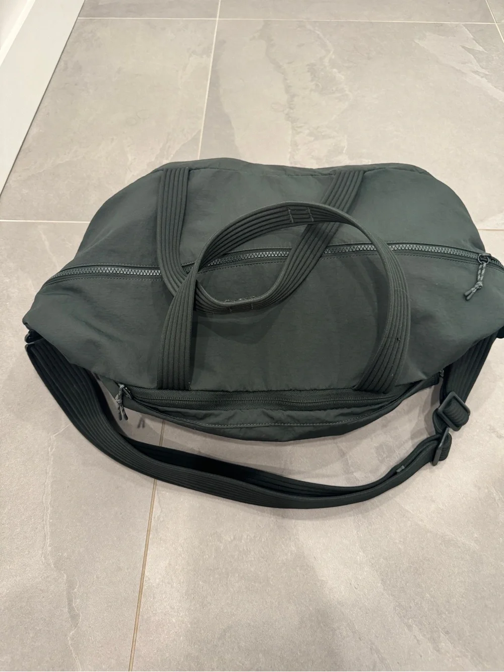 lululemon athletica top handles